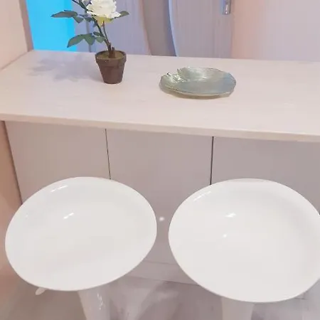 Апартаменты Twoo Bedroom With Parkplace